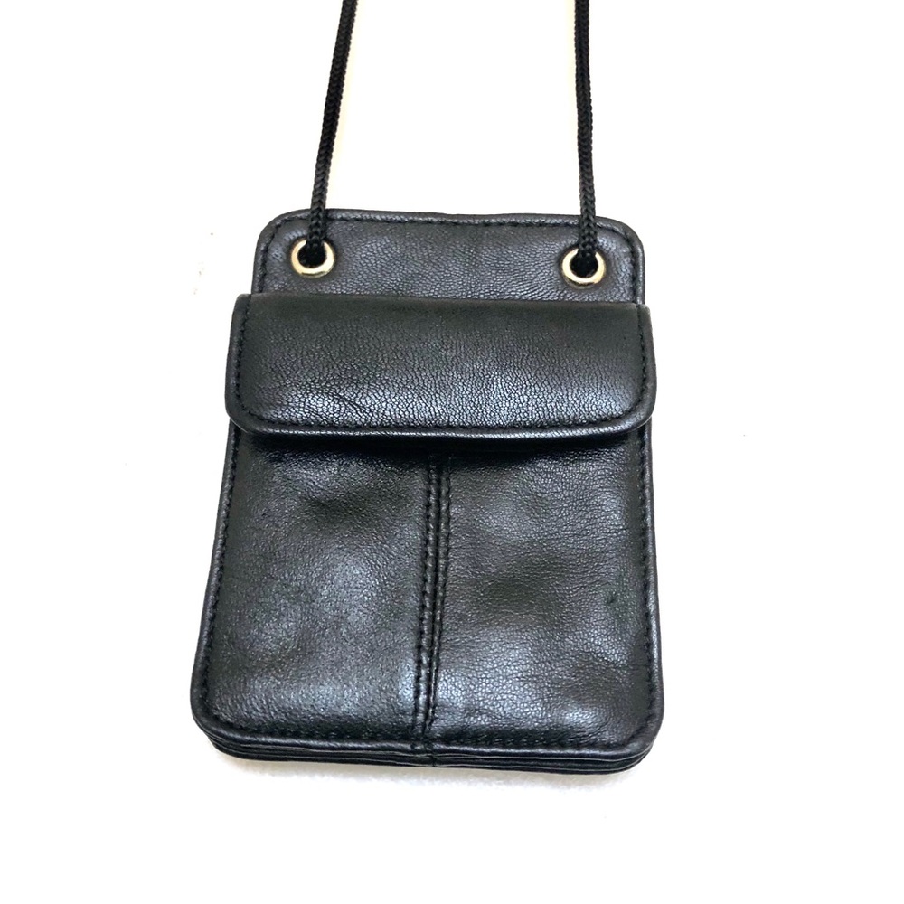 ⭐️5 for $25⭐️ Black Leather ID Holder/Coin Purse - Picture 2 of 4